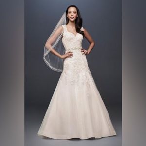 As-is tulle mermaid wedding dress David’s bridal Color: ivory/champagne.